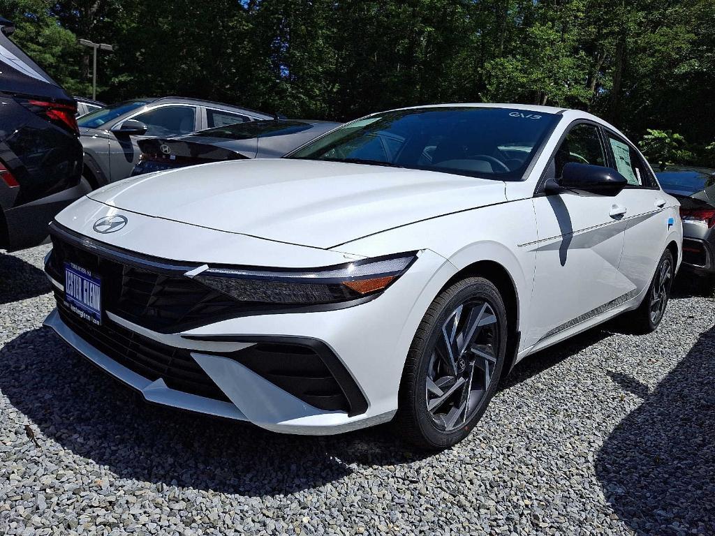 new 2025 Hyundai Elantra car, priced at $24,260