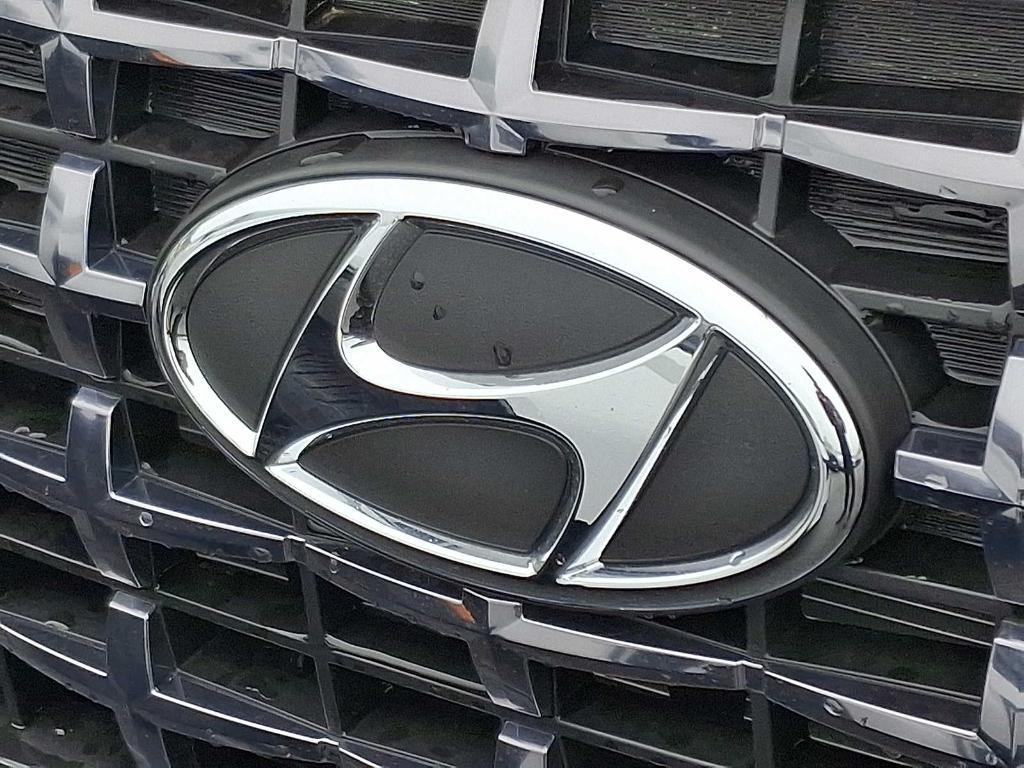 new 2025 Hyundai Venue car, priced at $24,900