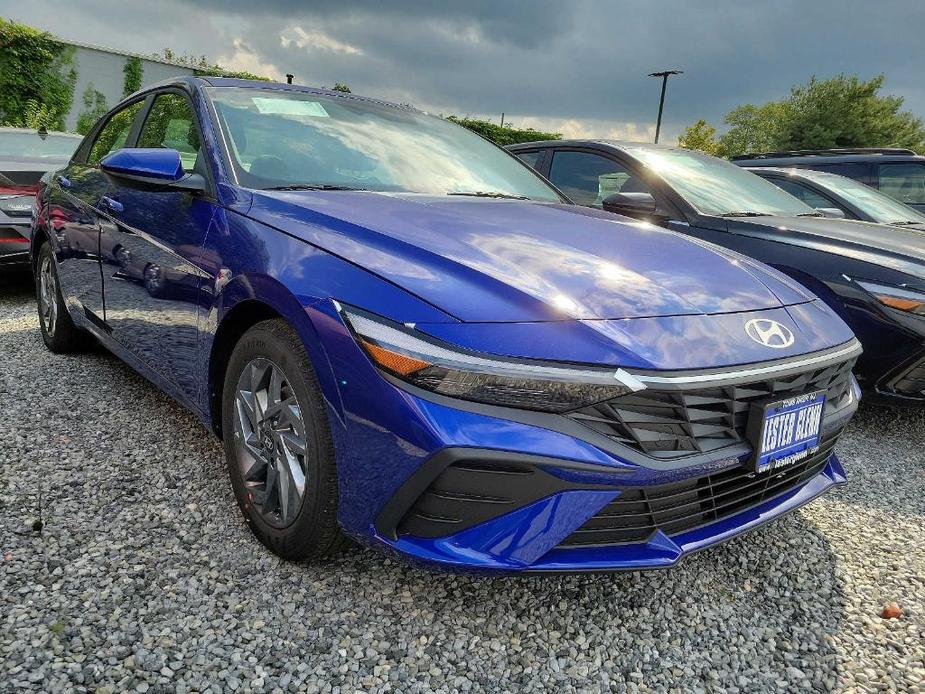 new 2024 Hyundai Elantra car, priced at $25,220