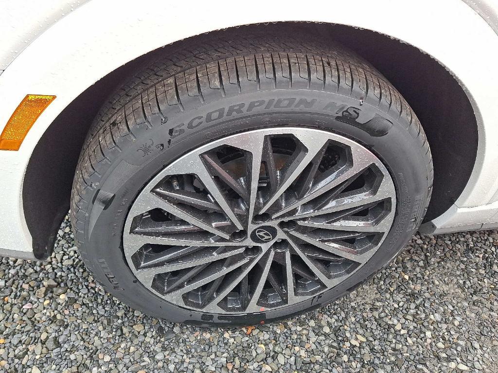 new 2026 Hyundai Palisade Hybrid car, priced at $61,645