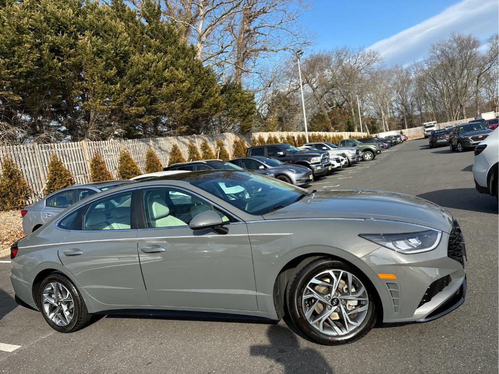 used 2022 Hyundai Sonata car, priced at $22,948