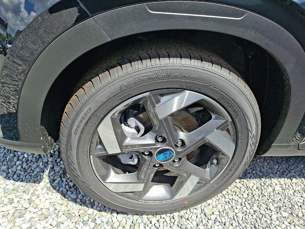 new 2025 Hyundai Venue car, priced at $24,395