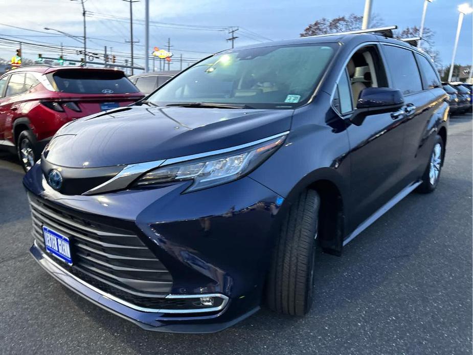 used 2022 Toyota Sienna car, priced at $44,797