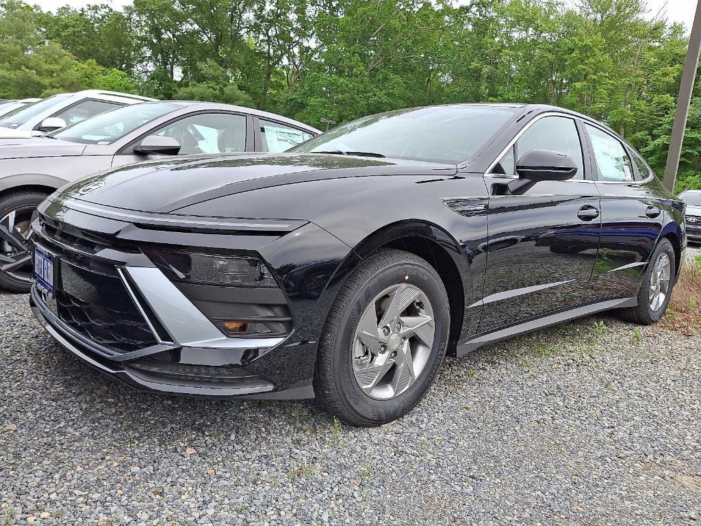 new 2025 Hyundai Sonata car, priced at $27,648