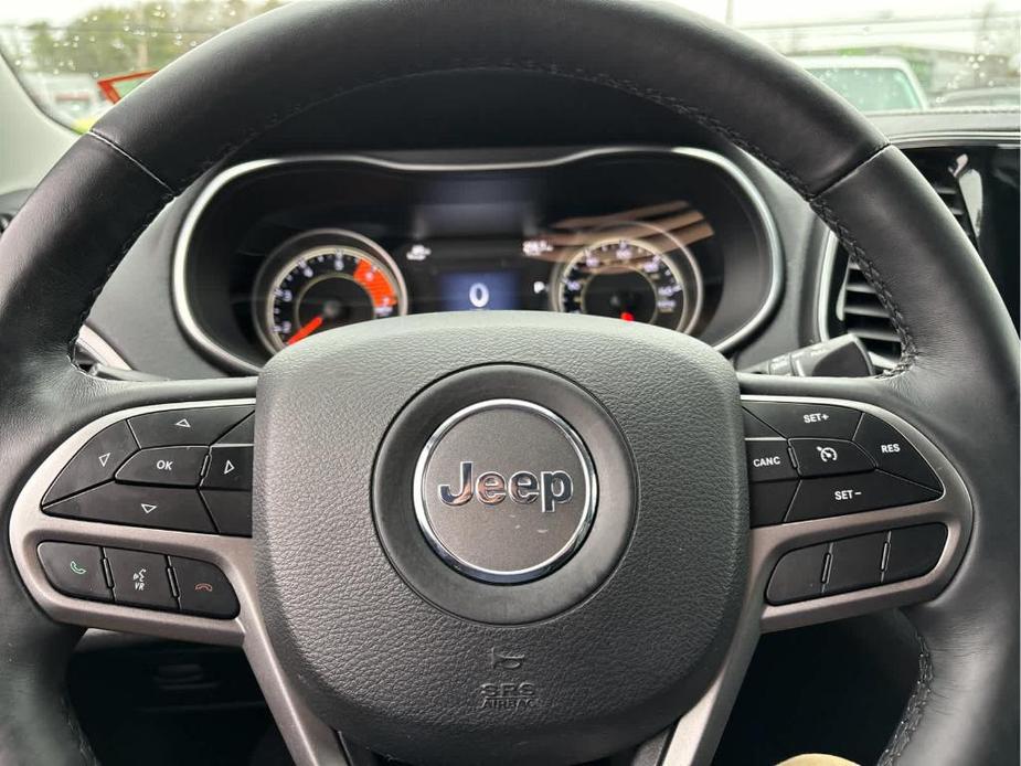 used 2019 Jeep Cherokee car, priced at $15,769