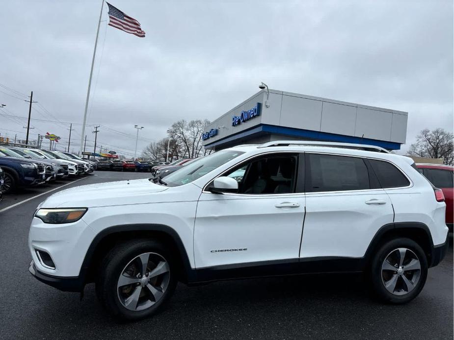 used 2019 Jeep Cherokee car, priced at $15,769