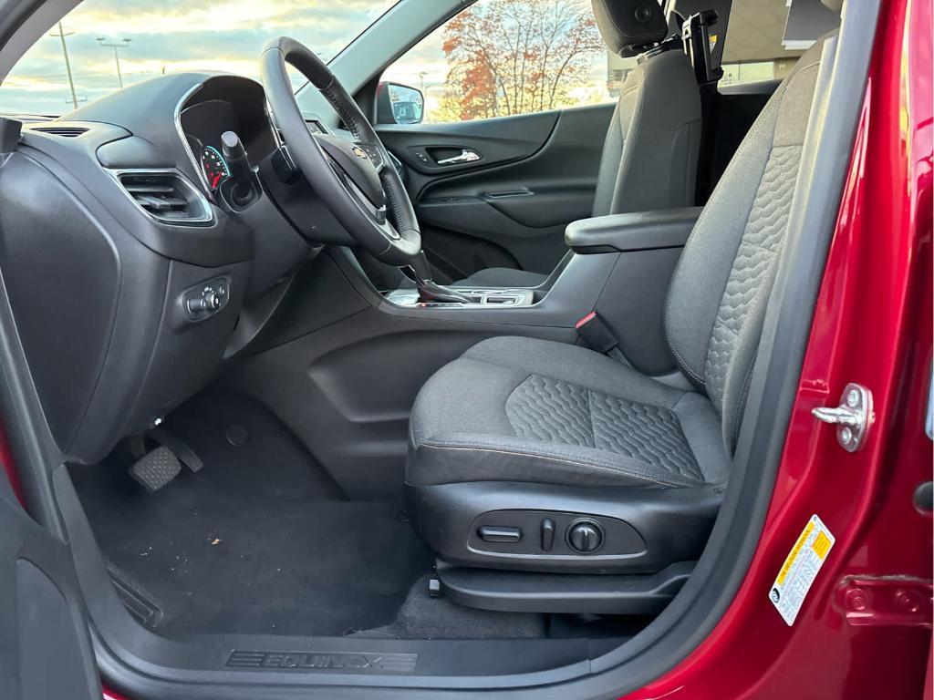 used 2020 Chevrolet Equinox car, priced at $18,929