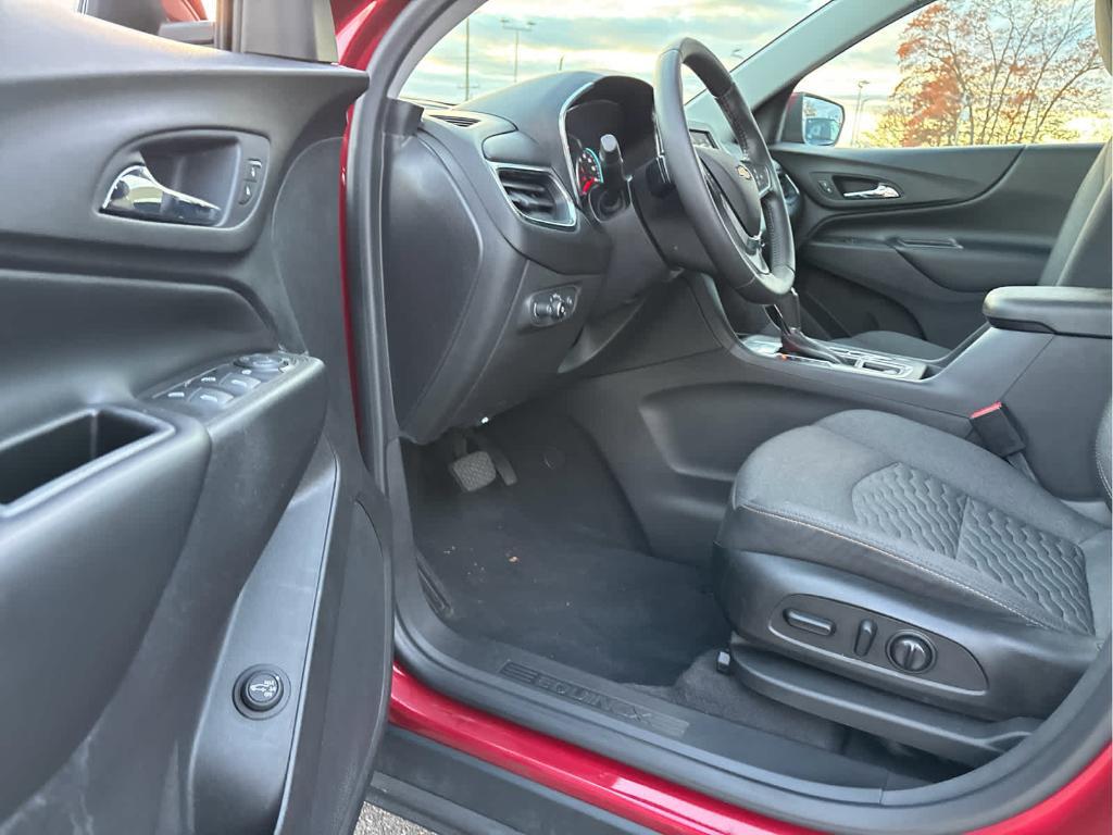 used 2020 Chevrolet Equinox car, priced at $18,929