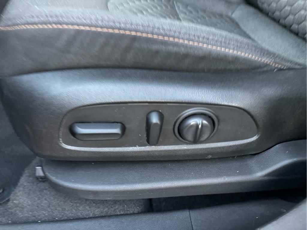 used 2020 Chevrolet Equinox car, priced at $18,929