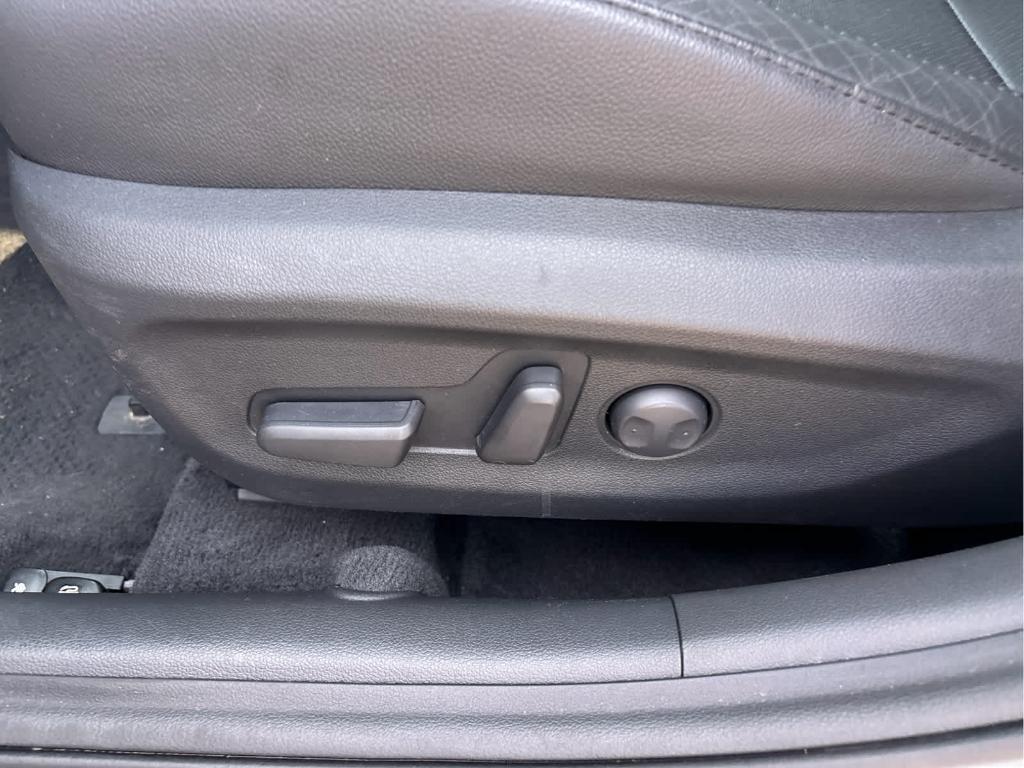 used 2020 Hyundai Elantra car, priced at $20,937