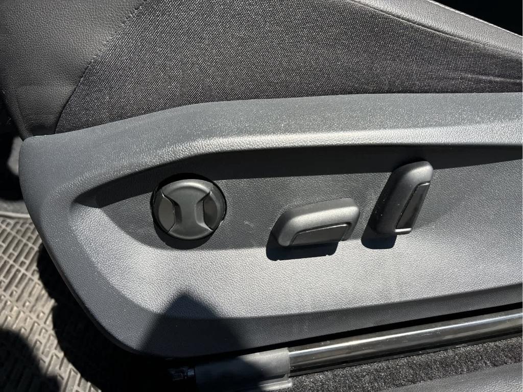 used 2022 Volkswagen Tiguan car, priced at $20,995