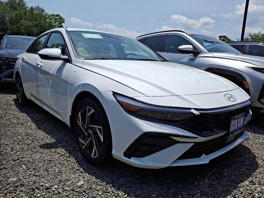 new 2025 Hyundai ELANTRA HEV car, priced at $30,575