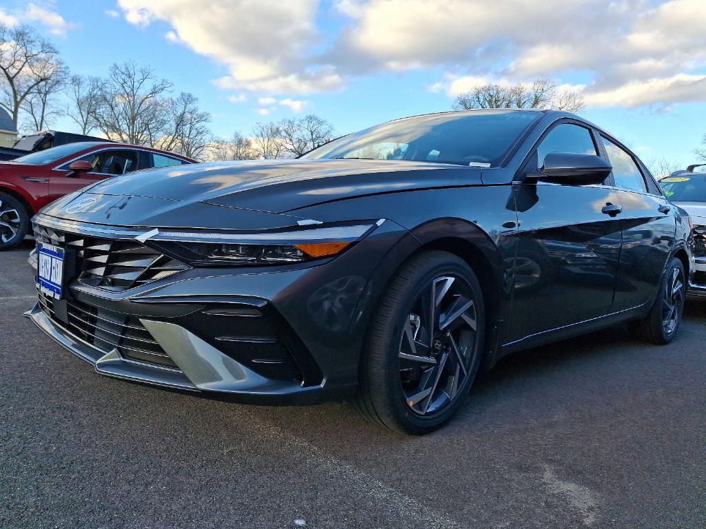 new 2025 Hyundai Elantra car, priced at $27,215