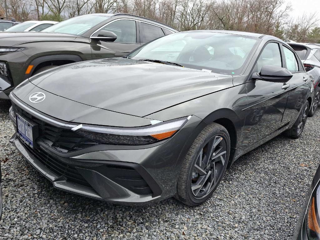 new 2025 Hyundai ELANTRA HEV car, priced at $28,810