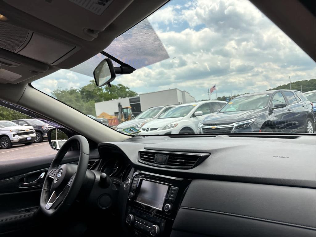 used 2018 Nissan Rogue car, priced at $17,755