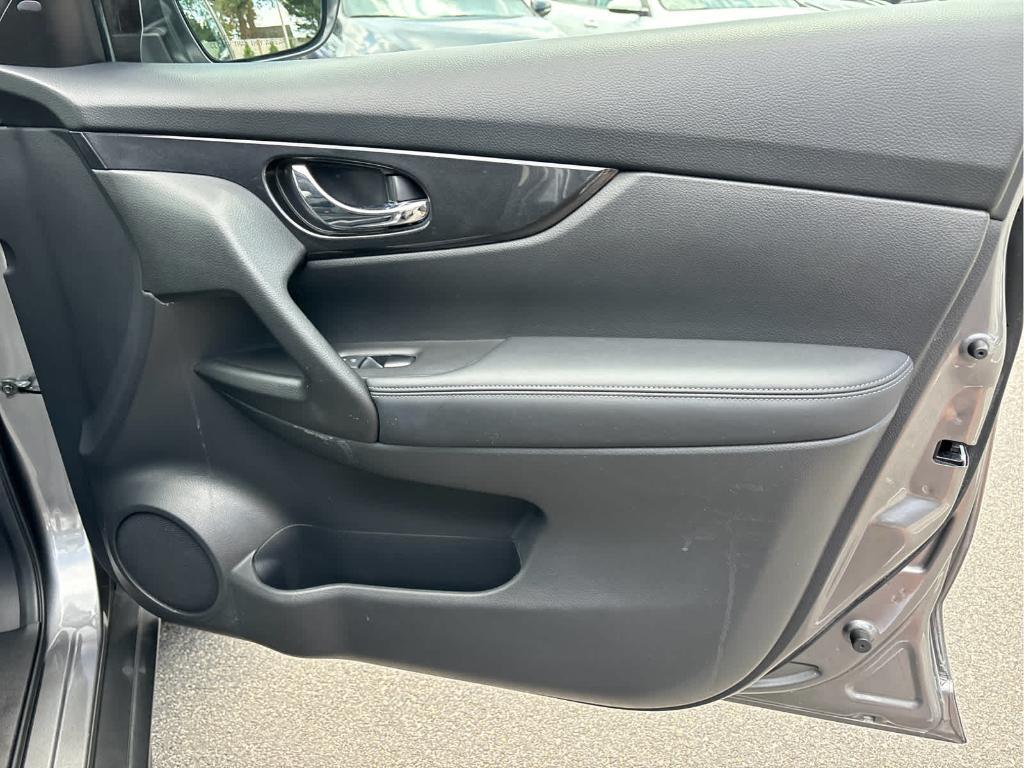used 2018 Nissan Rogue car, priced at $17,755