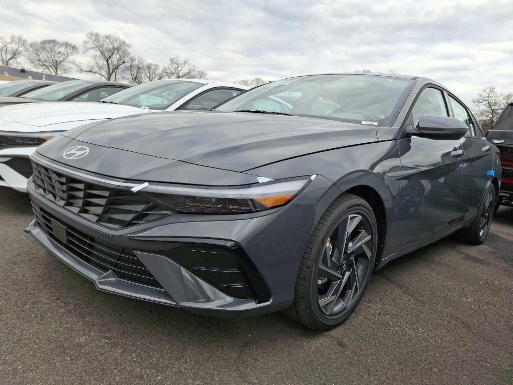 new 2025 Hyundai Elantra car, priced at $25,725