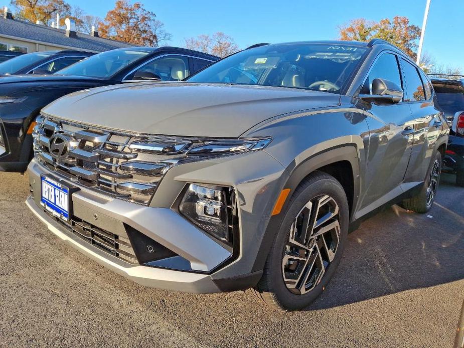 new 2025 Hyundai Tucson car, priced at $40,495