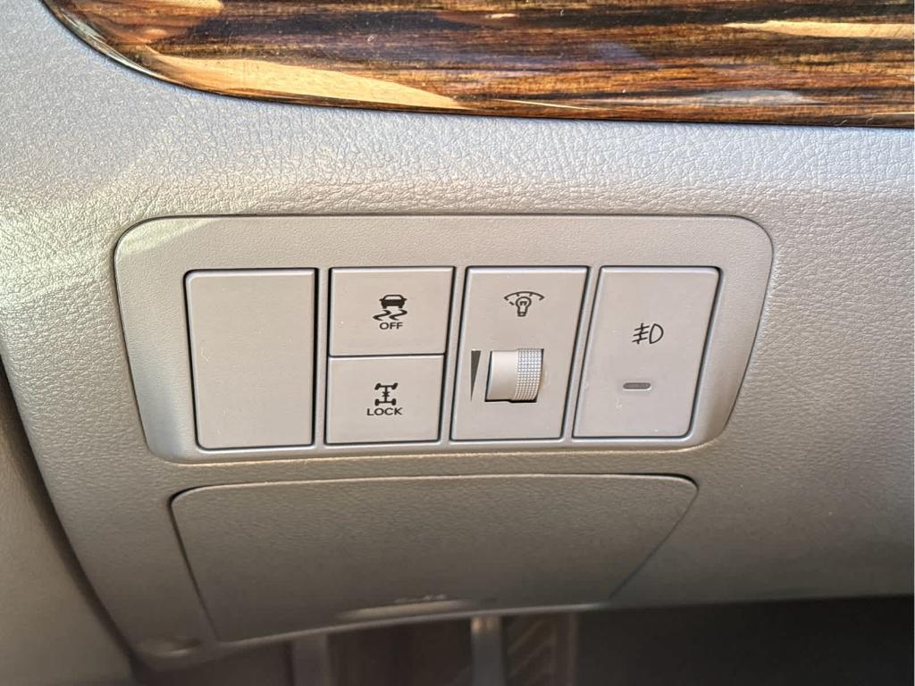 used 2011 Hyundai Santa Fe car, priced at $12,937