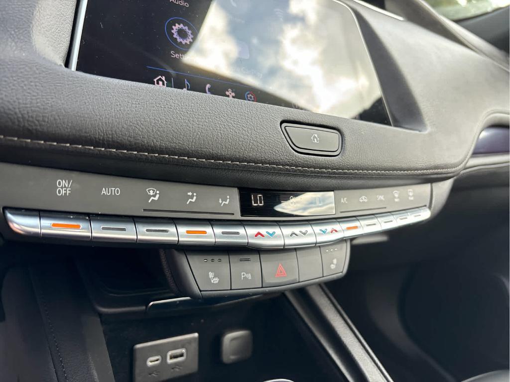 used 2023 Cadillac XT4 car, priced at $24,296