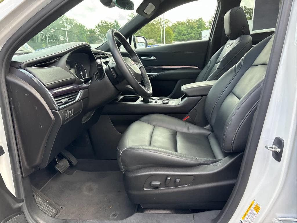used 2023 Cadillac XT4 car, priced at $24,296
