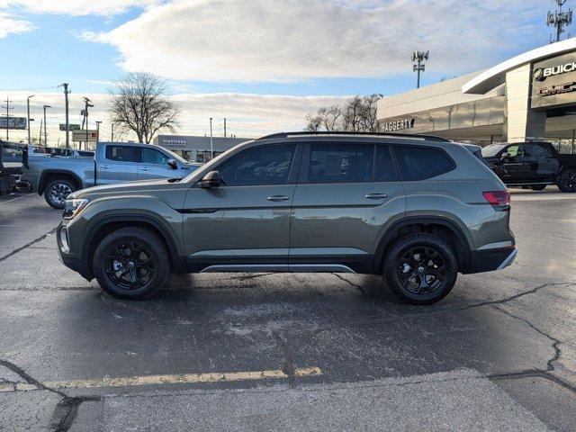 used 2024 Volkswagen Atlas car, priced at $45,888