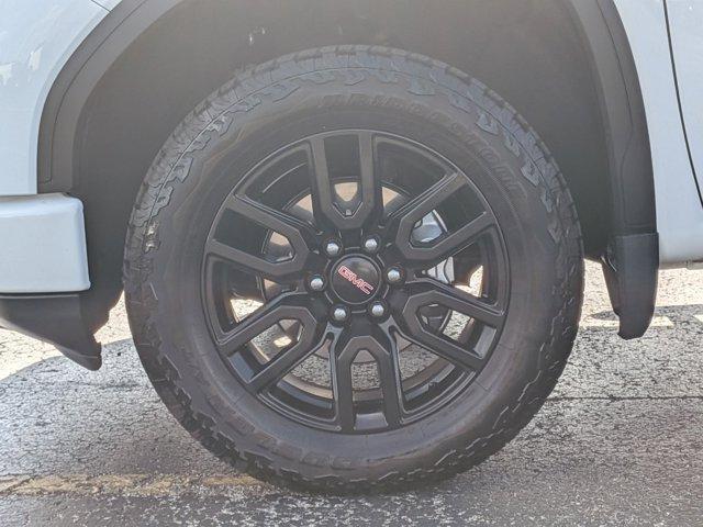 used 2022 GMC Sierra 1500 car, priced at $43,555
