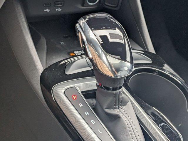 new 2025 Buick Envista car, priced at $29,093