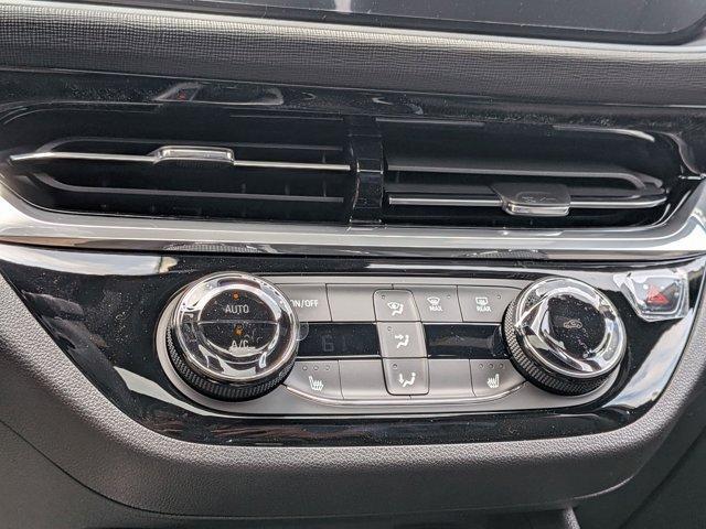 new 2025 Buick Envista car, priced at $28,614