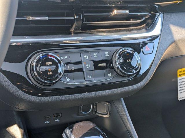 new 2025 Buick Envista car, priced at $27,415