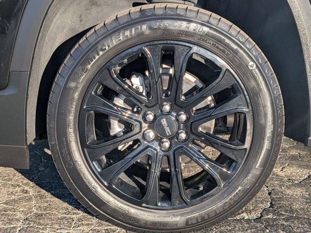 used 2022 GMC Acadia car, priced at $25,175