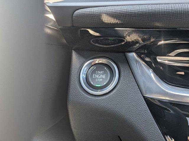 new 2025 Buick Envista car, priced at $27,970