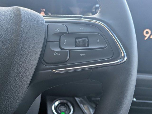 new 2025 Buick Envista car, priced at $26,490