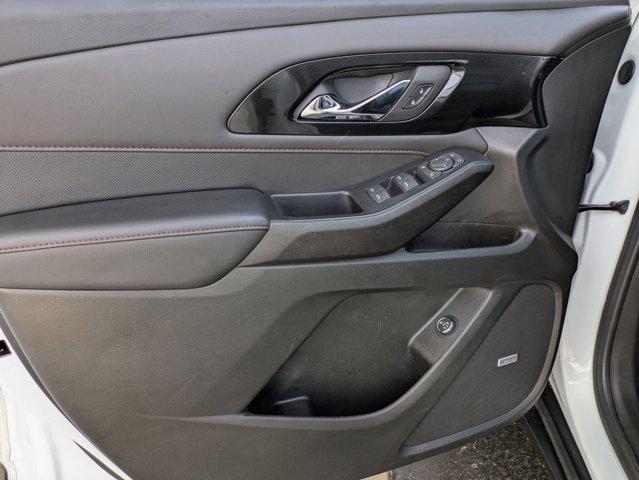 used 2022 Chevrolet Traverse car, priced at $31,999