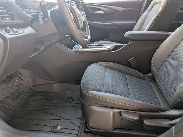 new 2025 Buick Envista car, priced at $24,181