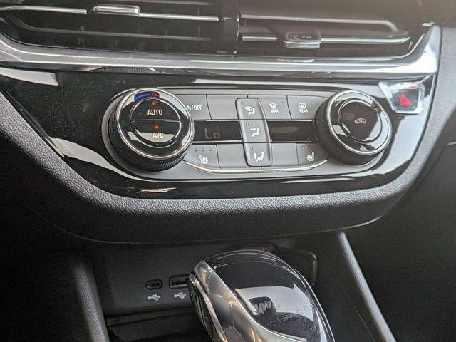 new 2025 Buick Envista car, priced at $29,093
