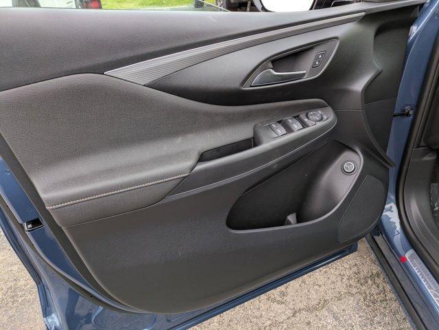 new 2025 Buick Envista car, priced at $30,558