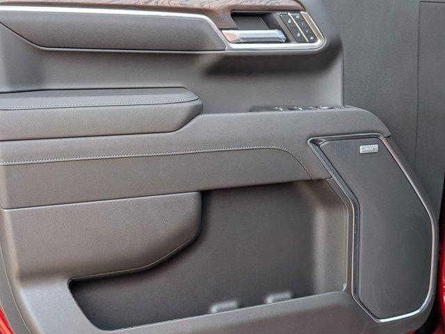 new 2025 GMC Sierra 1500 car, priced at $64,047