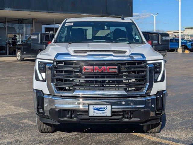 new 2025 GMC Sierra 2500 car, priced at $55,210