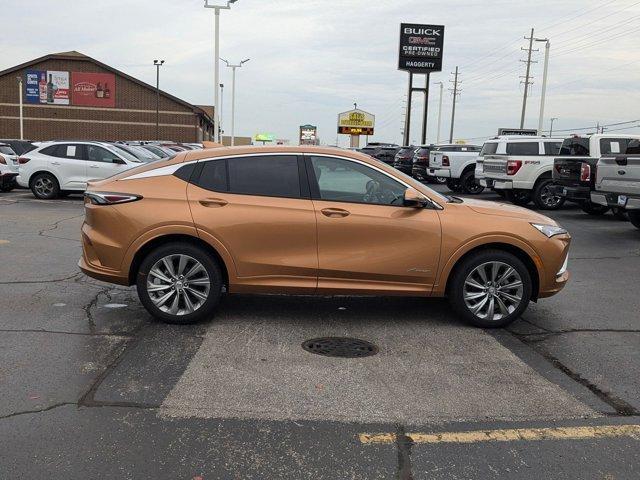 new 2025 Buick Envista car, priced at $29,575