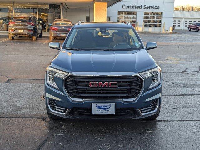 new 2024 GMC Terrain car, priced at $30,059