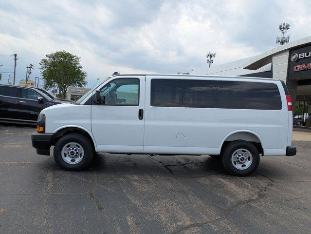 new 2025 GMC Savana 2500 car