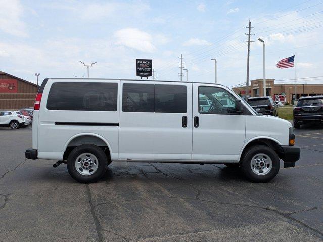 new 2025 GMC Savana 2500 car
