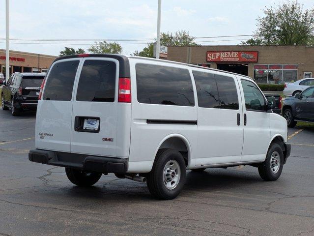 new 2025 GMC Savana 2500 car