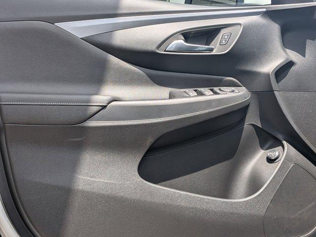 new 2025 Buick Envista car, priced at $26,490