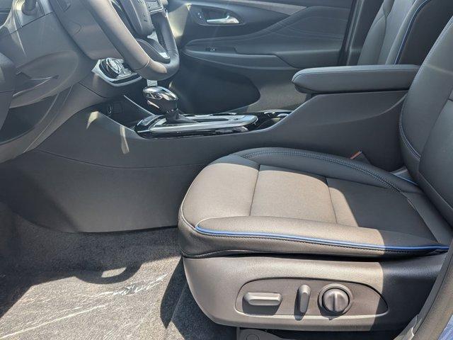 new 2025 Buick Envista car, priced at $29,093