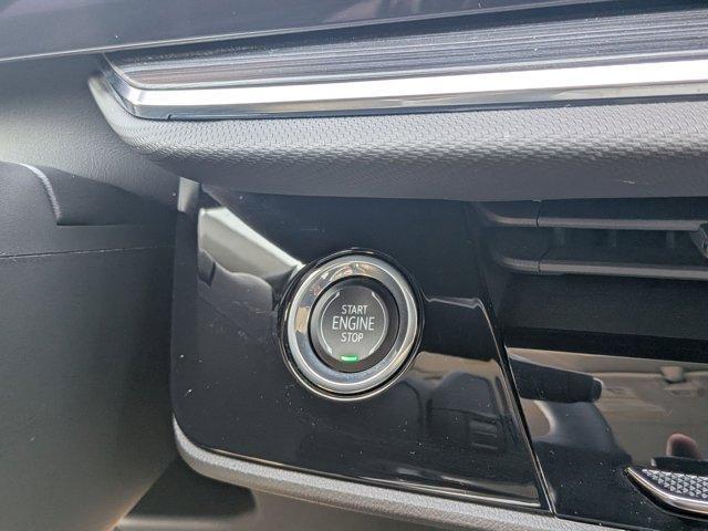 new 2025 Buick Envision car, priced at $37,032