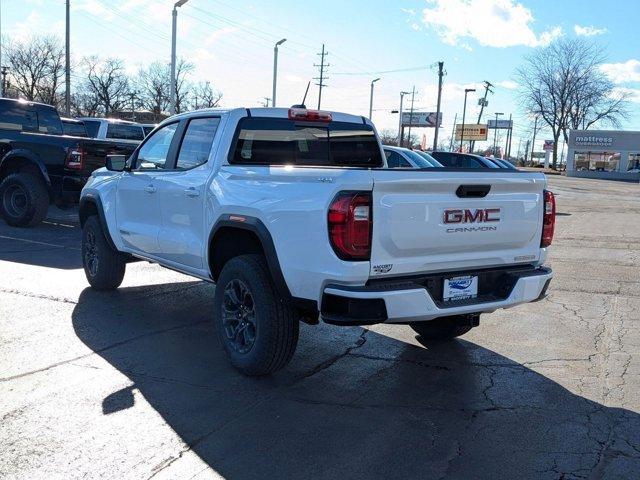 new 2025 GMC Canyon car, priced at $47,424