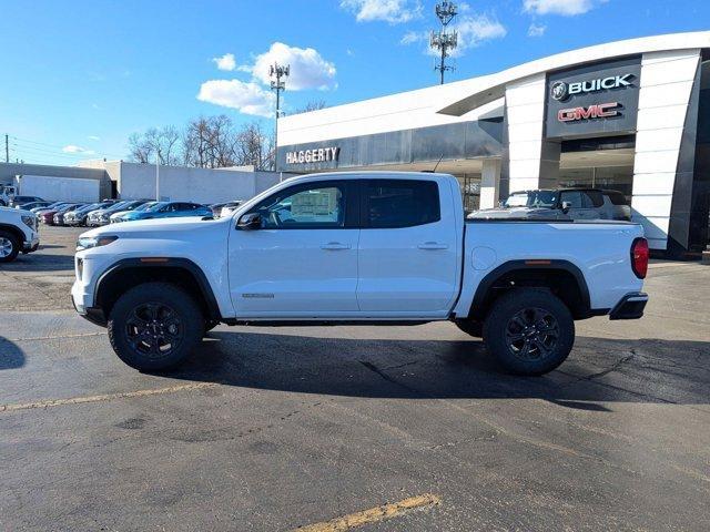 new 2025 GMC Canyon car, priced at $47,424