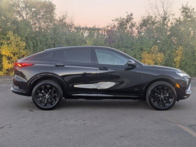 new 2025 Buick Envista car, priced at $26,119